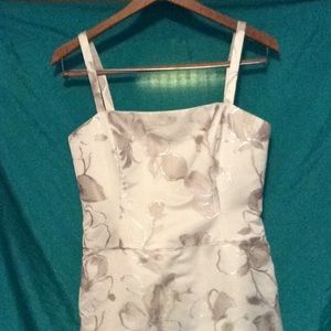 Armani Collezioni Cocktail dress. Size 6. B34